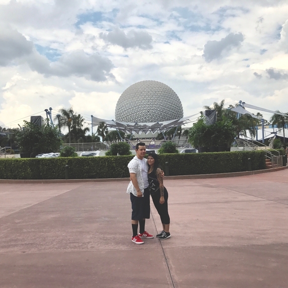 Meet your Posher, Julio - Picture 1 of 14